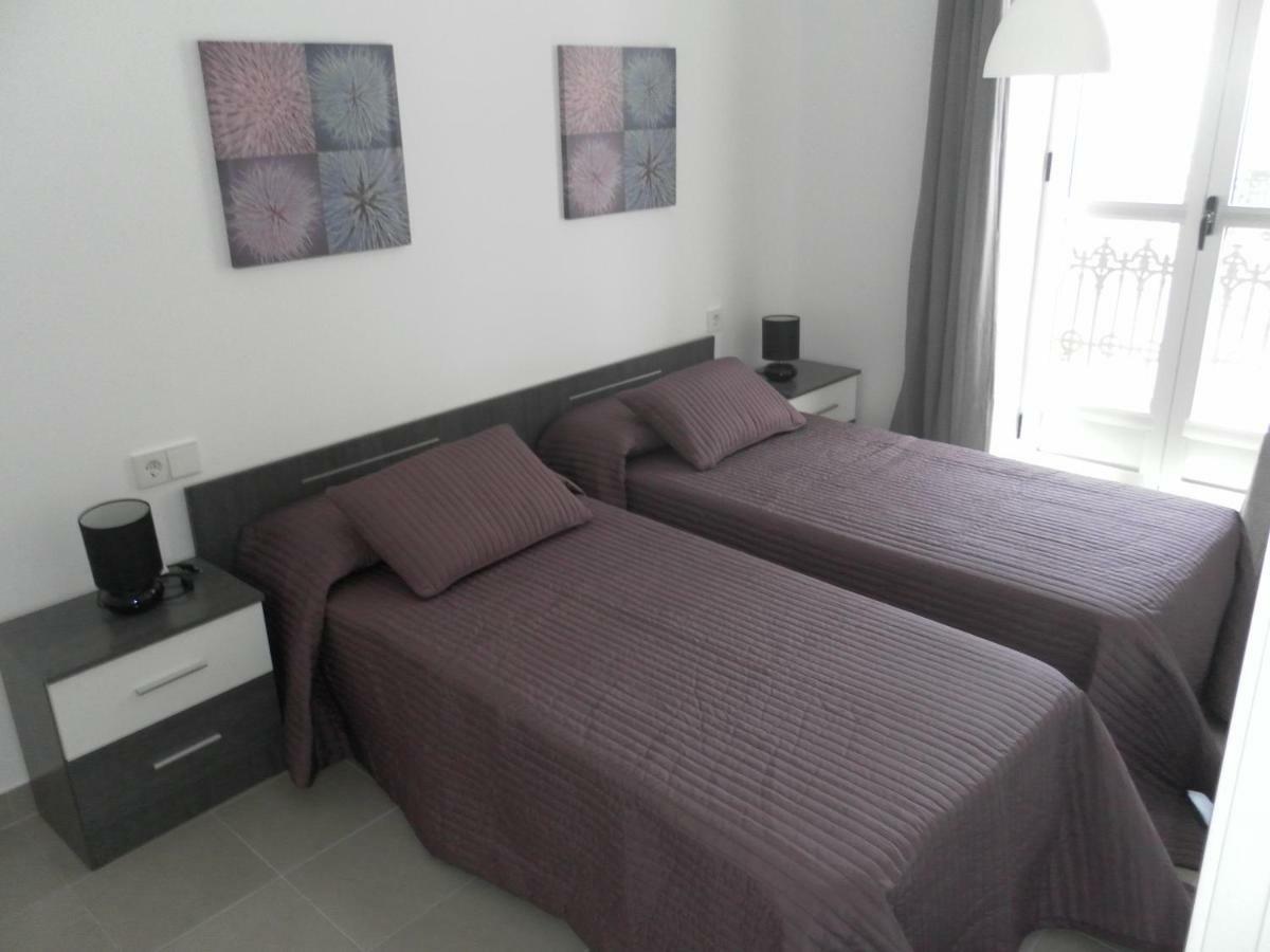 Carrer De Denia Lägenhet Valencia Exteriör bild